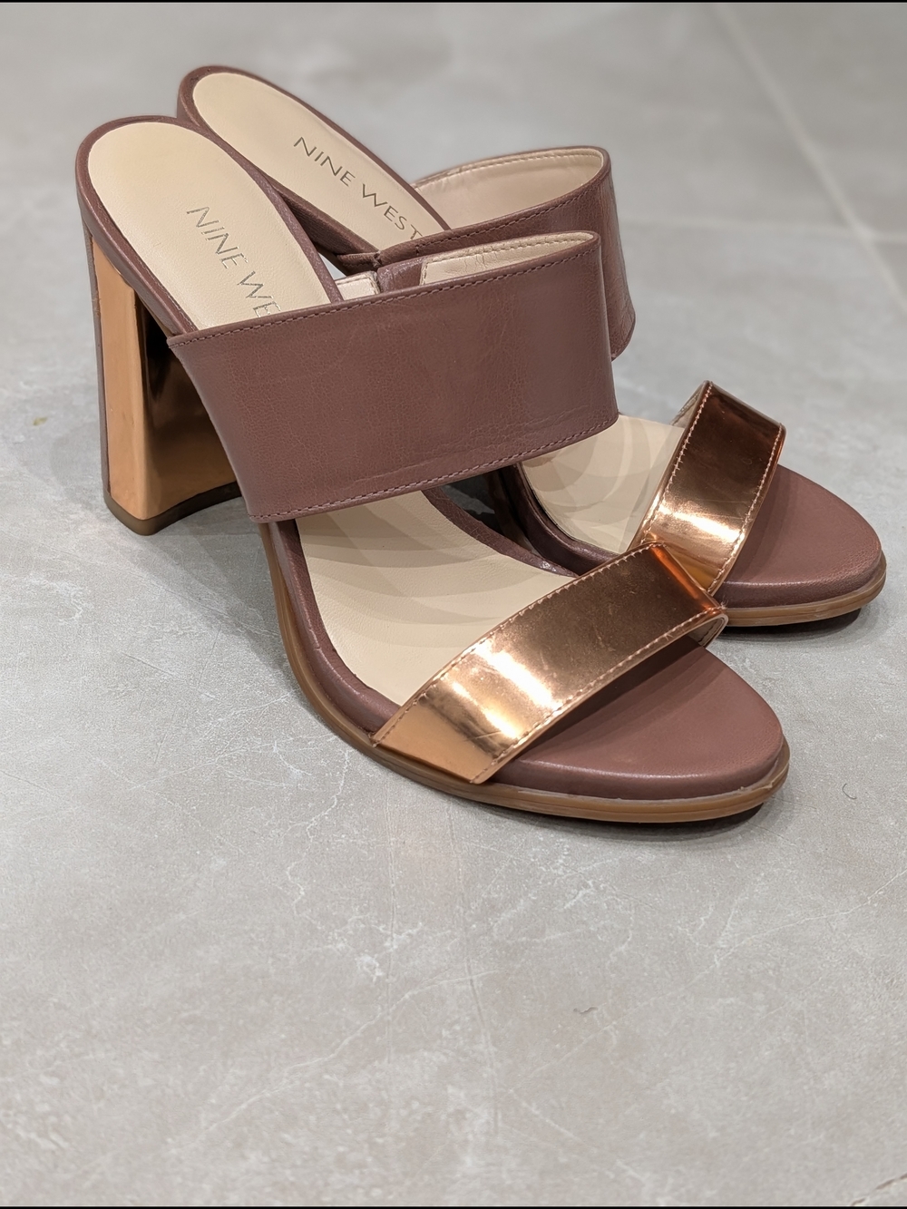 2/$80 Nine West Mauve Block Heel Sandals Rose Gold Strap Size 6M